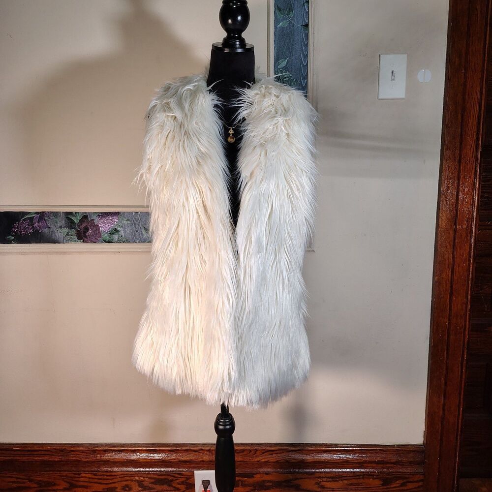 White Faux Fur Vest Festival Club Wear Size L Wmns/T57
